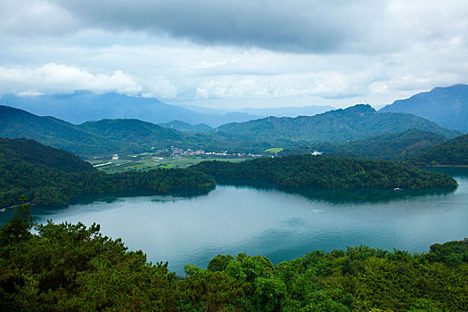 美丽的湖光山色台湾著名地标日月潭