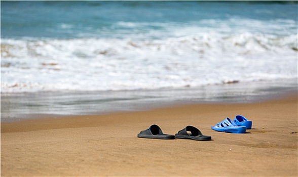 拖鞋,沙,海滩