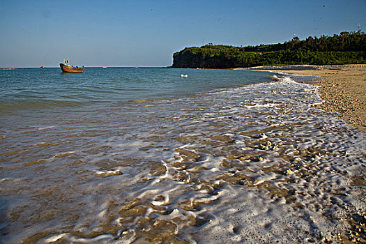 涠洲岛,北海,南海,海水,平静,热带风光,清澈,碧海,蓝天,白云,沙滩,奇观,景点,壮观,海岛