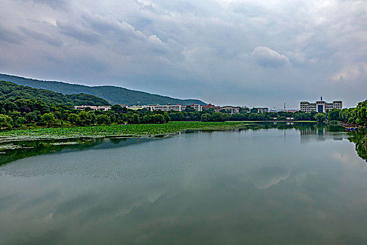 湖南长沙岳麓山风景名胜区－桃子湖