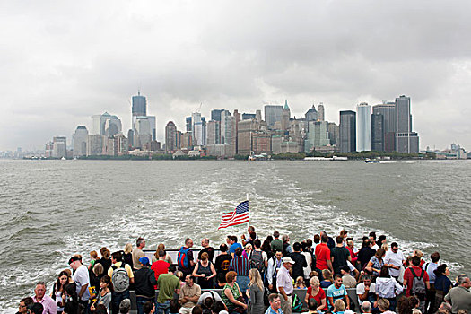 船,许多人,上方,哈得逊河,天际线,摩天大楼,金融区,下曼哈顿,纽约,美国,北美