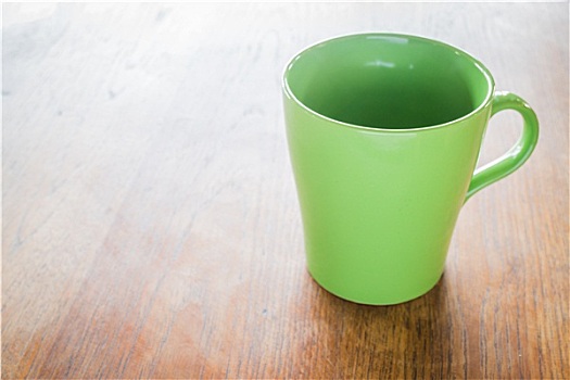 绿色,陶瓷,杯子,木桌子
