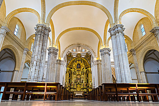 教堂中殿,半圆形拱顶附带建筑,主祭台,圣马利亚,省,塞维利亚,安达卢西亚,西班牙,欧洲