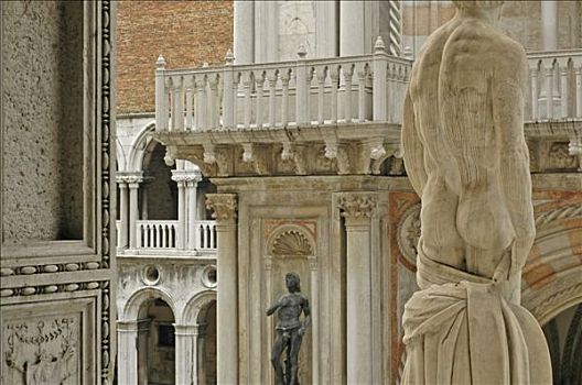 意大利,威尼西亚,威尼斯,院落,总督宫,雕塑
