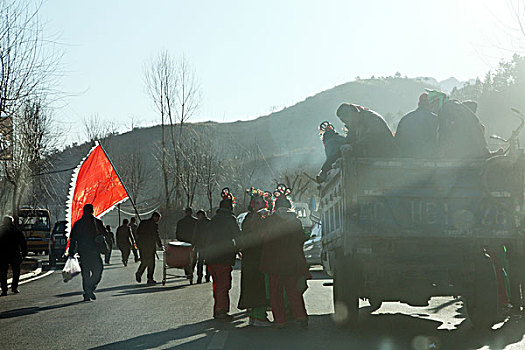 庙会,秧歌,冀东,娱乐,民间艺术,高跷,旱船,喜悦,激情,乡村,风俗,风情