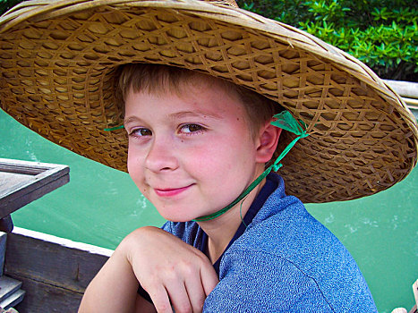 男孩,戴着,帽子,室外,棕榈树,防晒