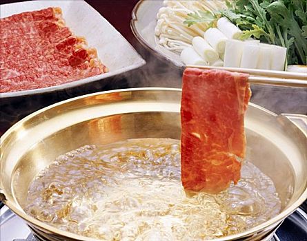 煮沸,日式涮涮锅,牛肉片,酱汁火锅,日本