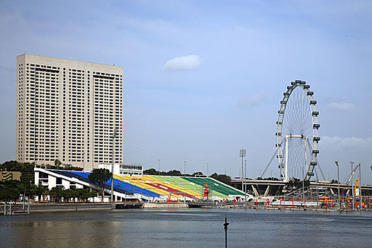 新加坡商务区滨海艺术中心摩天轮