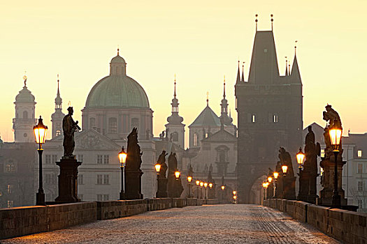 捷克共和国,布拉格,查理大桥,黎明