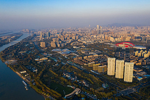 鸟瞰南京城市风光