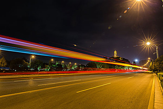 桂林塔夜景