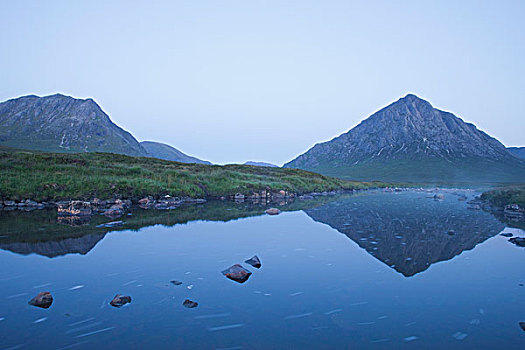 反射,山,水中,高地地区,苏格兰