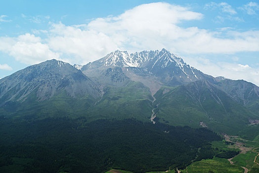 青海卓尔山