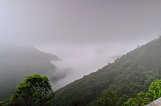 大明山