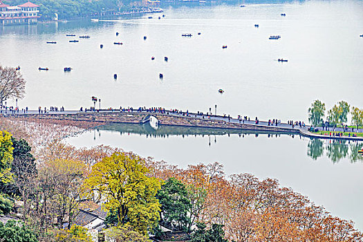 俯拍杭州西湖秋天