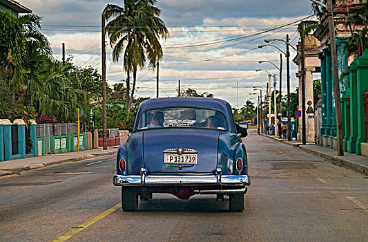 经典,20世纪50年代,美洲,蓝色,古巴,汽车,行驶,街道