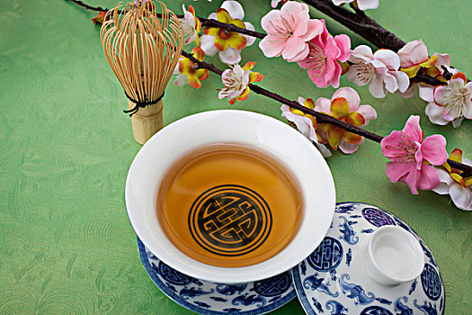 http://www.qunran.cn/html/33b299964.html