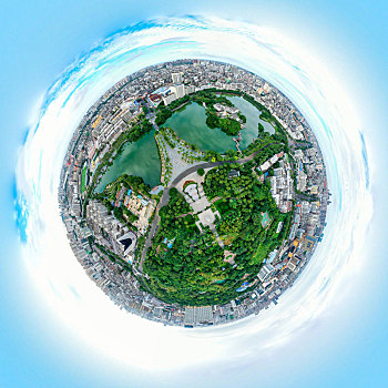 小行星视角航拍海南海口人民公园,海口大英山公园,球形全景图