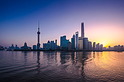 上海房地产交易契税或以家庭为单位分别征收