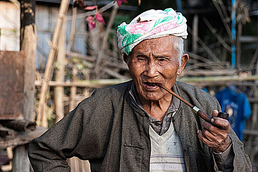 老人,吸烟,靠近,钳,缅甸,亚洲