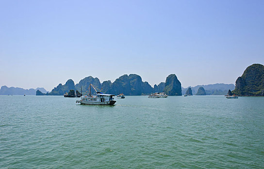 下龙湾,流行,旅游胜地,越南