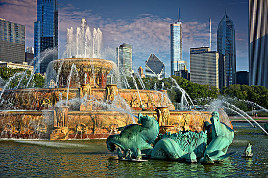 美国,伊利诺斯,芝加哥,白金汉喷泉,两个,海马,塔,摩天大楼,背景,市区,大幅,尺寸