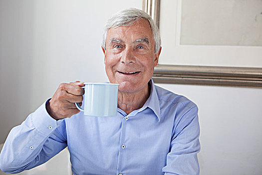 头像,高兴,老人,拿着,咖啡杯,在家