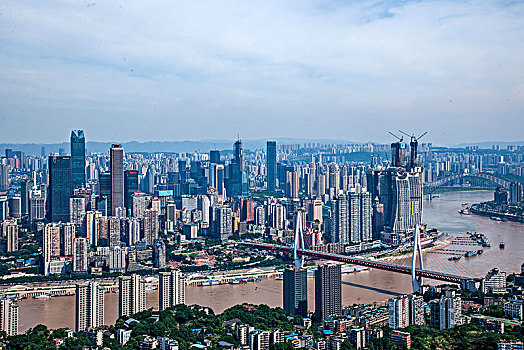 2037年重庆市南岸区南山老君洞道观俯瞰重庆渝中与南岸两区