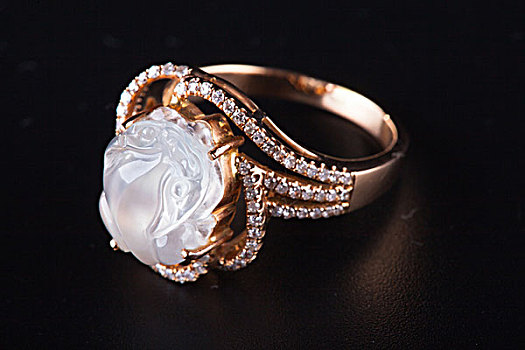 翡翠珠宝工艺品玉器镶嵌戒指