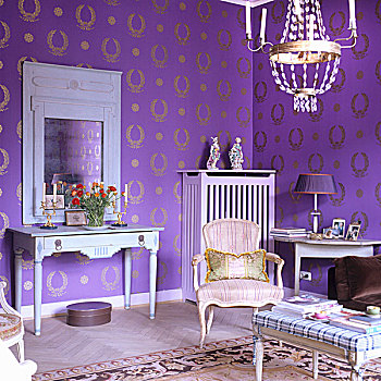 客厅,洛可可风格,椅子,墙壁,桌子,紫色,金色,壁纸