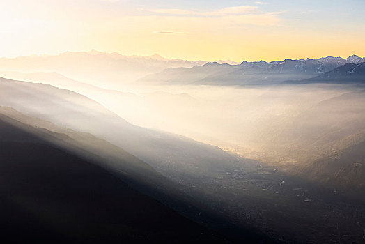 山谷,遮盖,晨雾,日出,伦巴第,意大利,欧洲