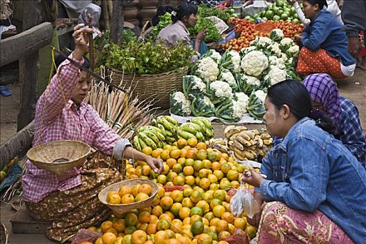 缅甸,忙碌,市场一景,新鲜,果蔬,称重,农产品