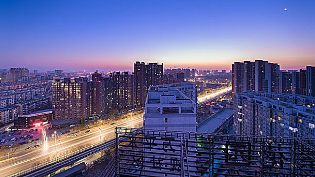 北京黎明前