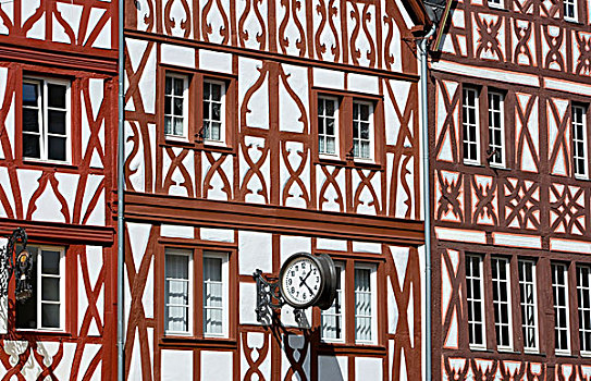 半木结构房屋,莱茵兰普法尔茨州,德国,欧洲