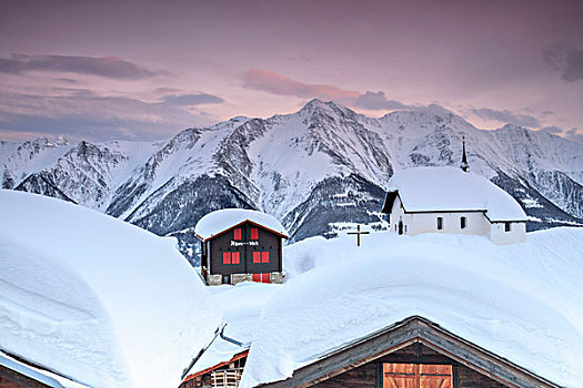 粉红天空,日落,雪,山,小屋,教堂,贝特默阿尔卑,地区,瓦莱州,瑞士,欧洲