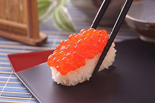 鲑鱼鱼子,寿司