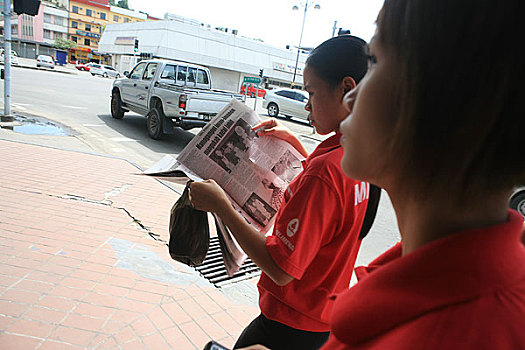 马来西亚,沙巴,sabah,市区内的二个女孩