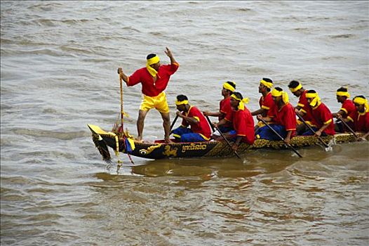 大,划艇,许多,桨手,操纵,男人,水,节日,金边,柬埔寨,东南亚