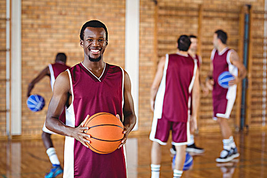 微笑,篮球手,拿着,篮球,头像,球场