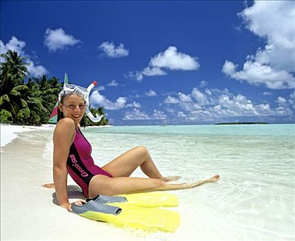 女青年,放松,海滩,潜水,旁侧,岛屿,棕榈树,马尔代夫,印度洋