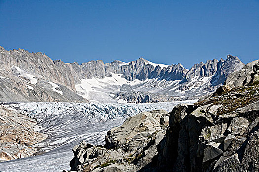 高山