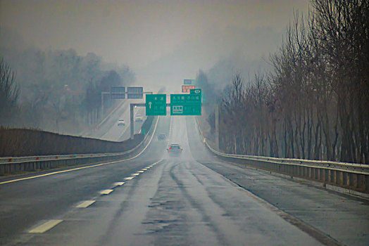 沈丹高速公路