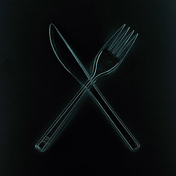 交叉,刀,叉子,黑色背景