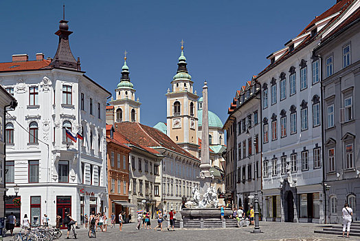 市政厅,大教堂,喷泉,河,卢布尔雅那,斯洛文尼亚,欧洲