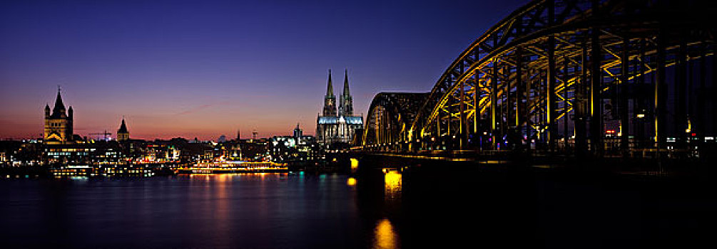 科隆,全景,教堂,科隆大教堂,霍恩佐伦大桥,蓝色,钟点,黃昏,北莱茵-威斯特伐利亚,德国,欧洲