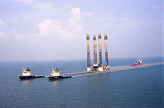油,公司,探索,寻找,石油,天然气,湾,孟加拉,2000年
