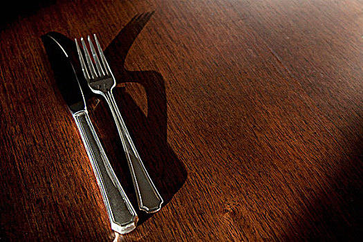 银,叉子,刀,橡树,桌子