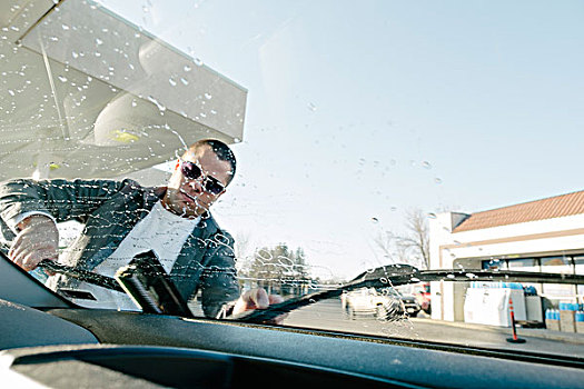 男人,洗,车窗