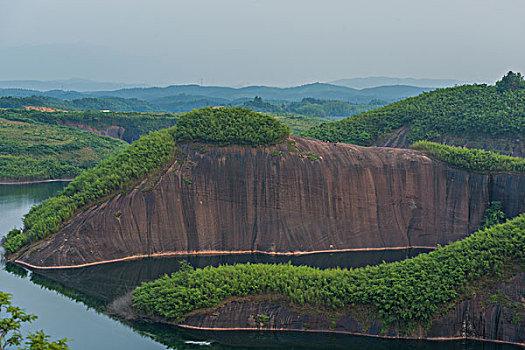 东江庭院