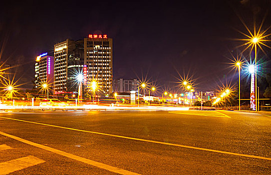 苏州吴中大道夜景